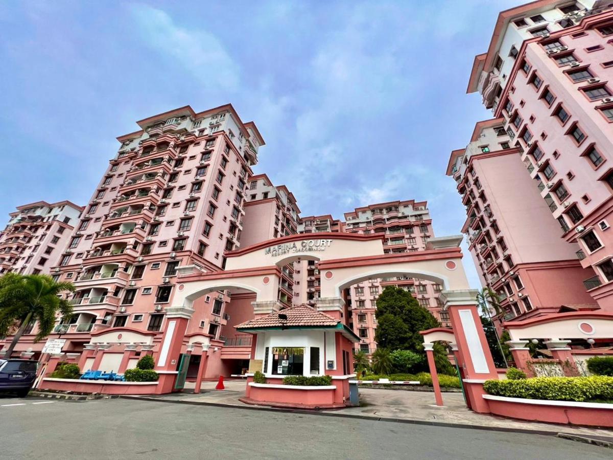 Marina Court Vacation Home 3 Bedrooms - Kota Kinabalu Exterior foto