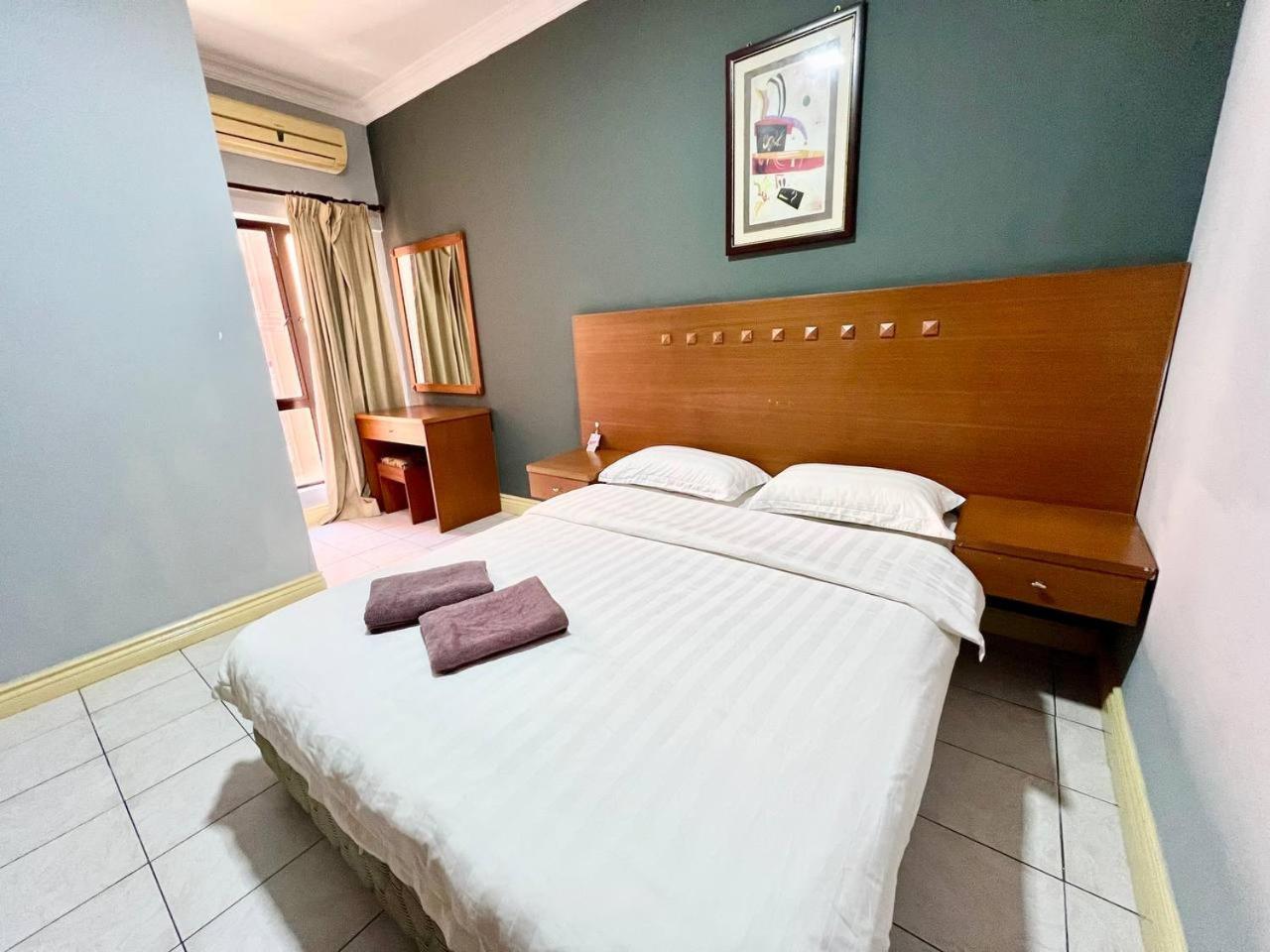 Marina Court Vacation Home 3 Bedrooms - Kota Kinabalu Exterior foto