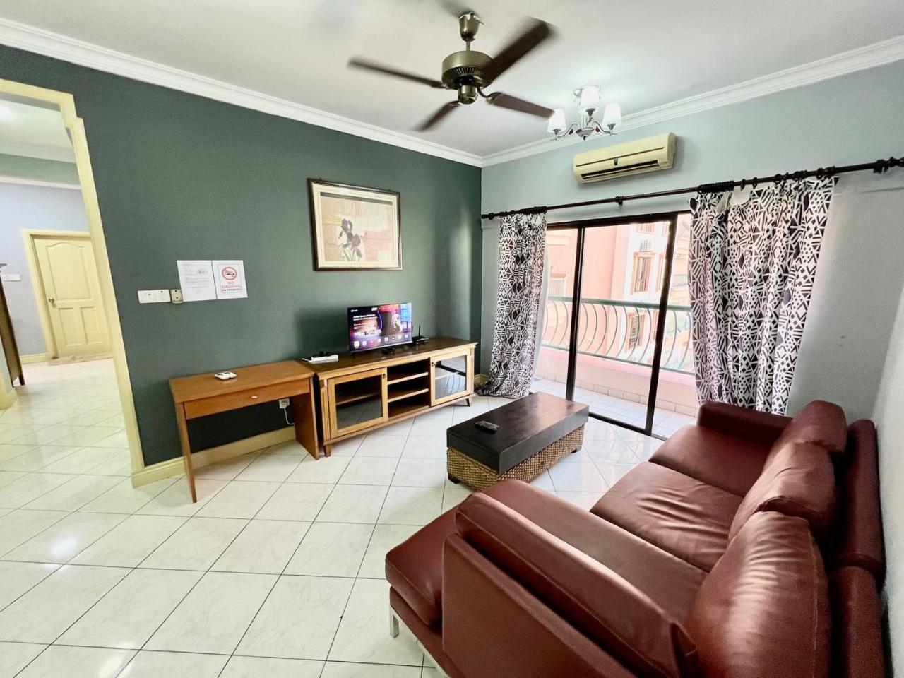 Marina Court Vacation Home 3 Bedrooms - Kota Kinabalu Exterior foto